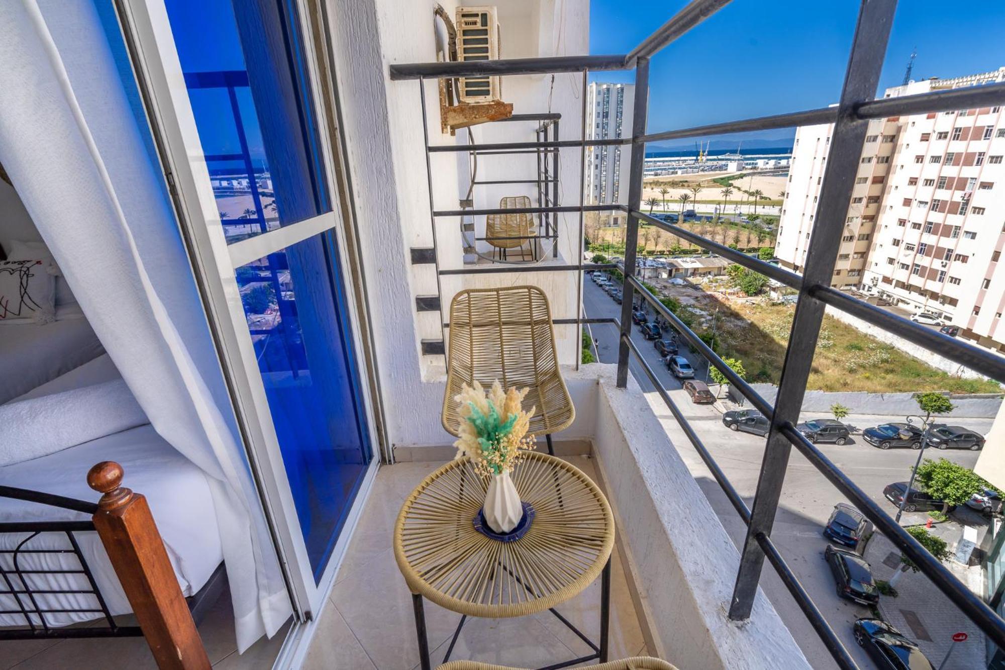 Appartement 2 Chambres Pres De La Corniche 丹吉尔 外观 照片