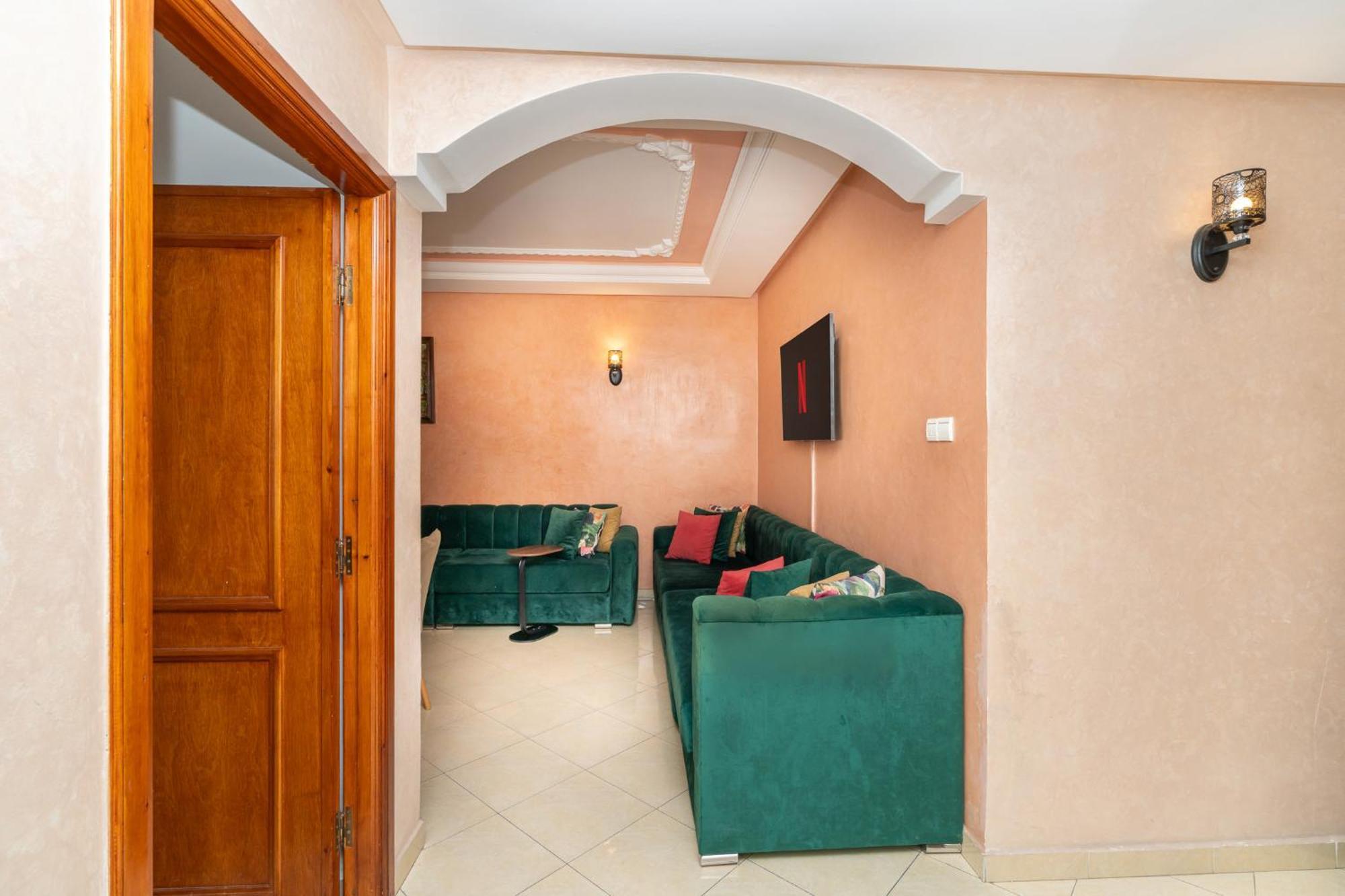 Appartement 2 Chambres Pres De La Corniche 丹吉尔 外观 照片
